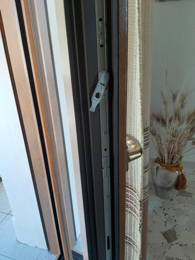 Casa Vacanze "Alizza" أليزيو المظهر الخارجي الصورة